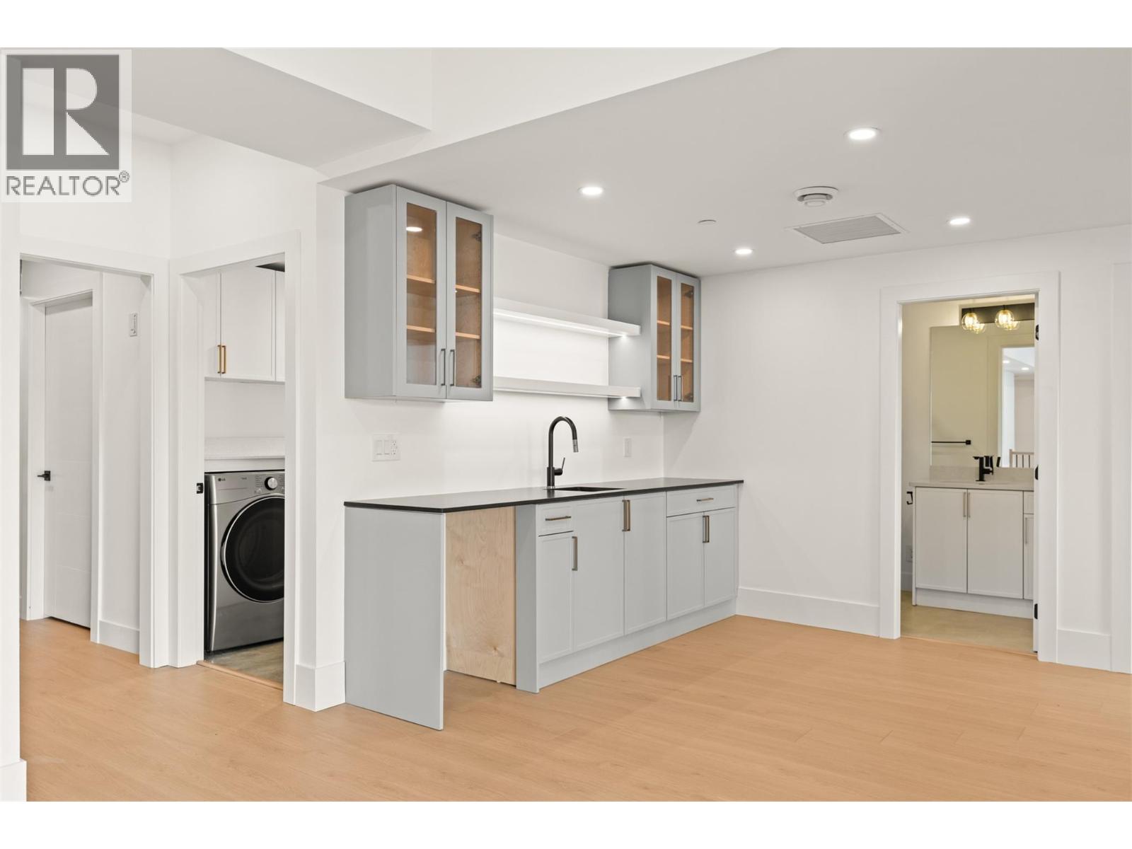 8924 Tavistock Road, Vernon, British Columbia  V1H 2L4 - Photo 35 - 10382907