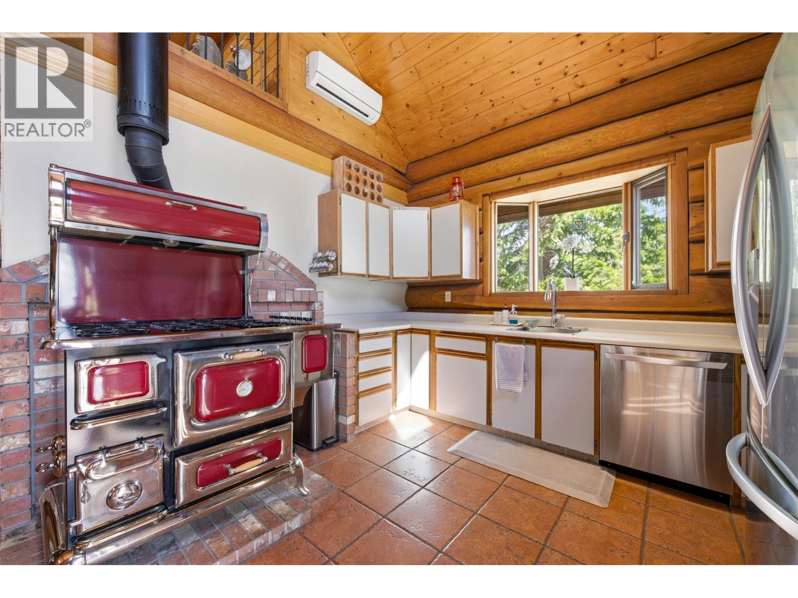 3743 Gates Road, West Kelowna, British Columbia  V4T 1A3 - Photo 6 - 10382626