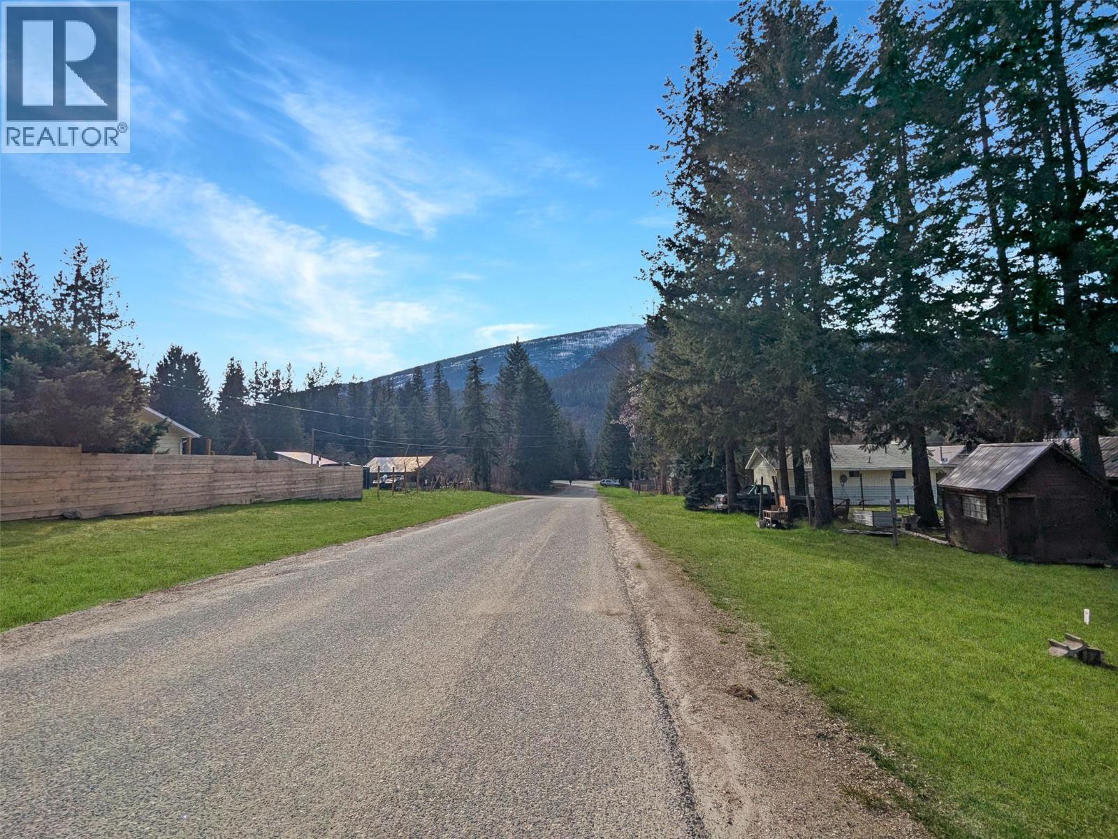 Lot B Park Avenue, Slocan, British Columbia  V0G 2C0 - Photo 3 - 10382454