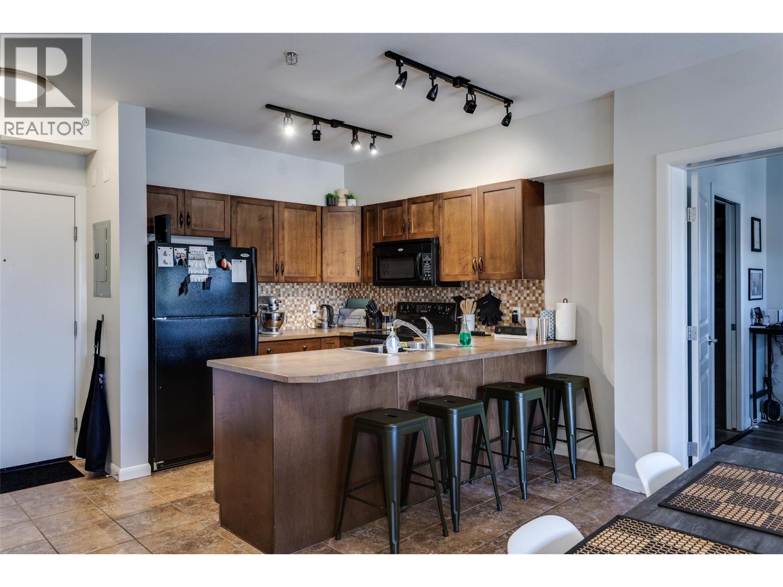 654 Cook Road Unit# 314, Kelowna, British Columbia  V1W 3G7 - Photo 6 - 10381466