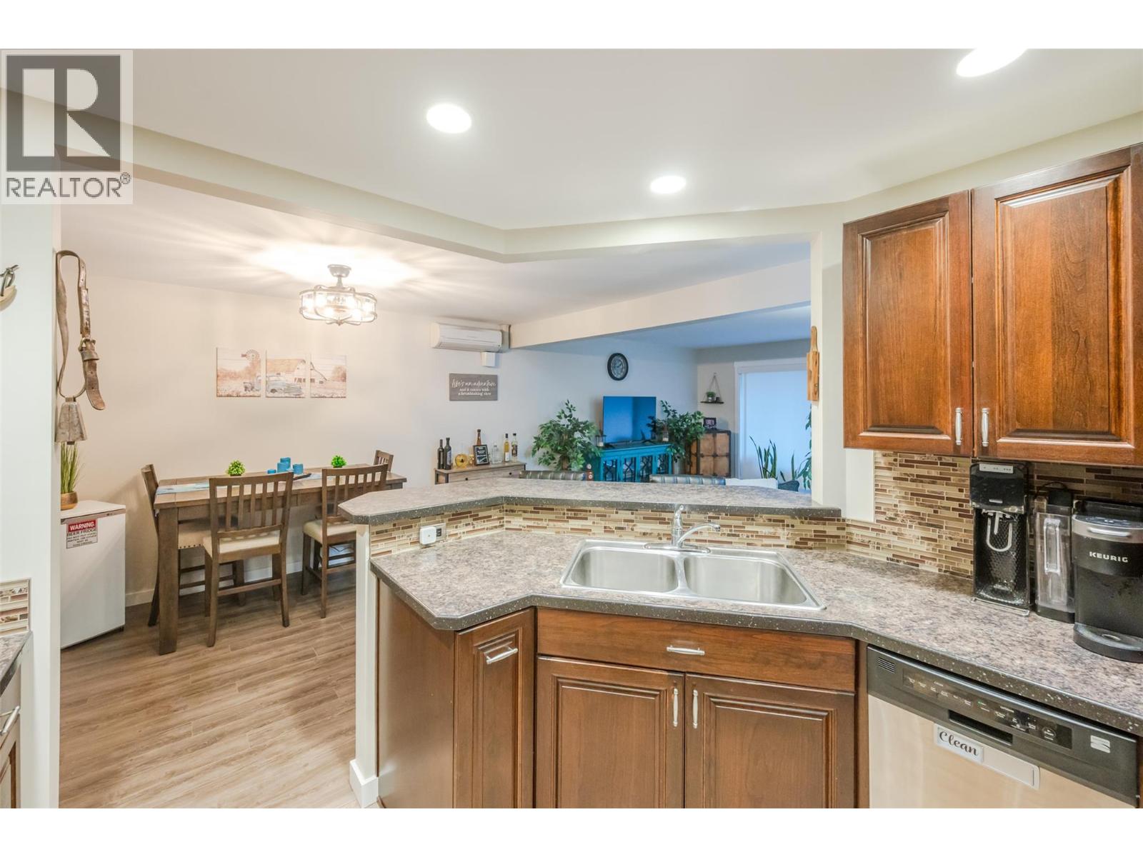 337 Mckinney Road Unit# 216, Oliver, British Columbia  V0H 1T3 - Photo 12 - 10382947