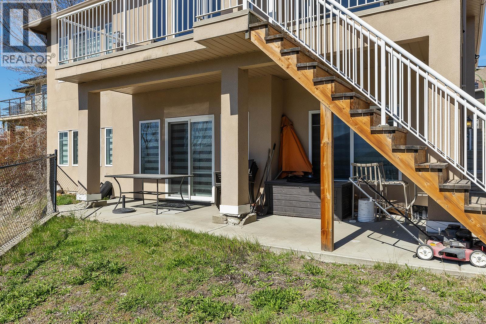 1285 Tanemura Crescent, Kelowna, British Columbia  V1P 1R5 - Photo 5 - 10382842