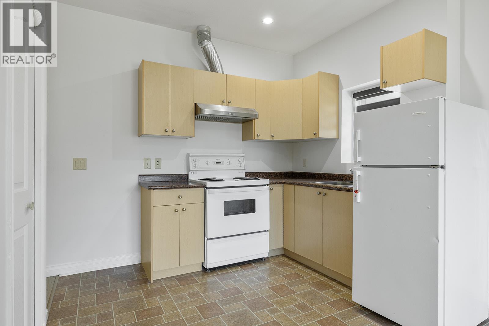 1285 Tanemura Crescent, Kelowna, British Columbia  V1P 1R5 - Photo 55 - 10382842