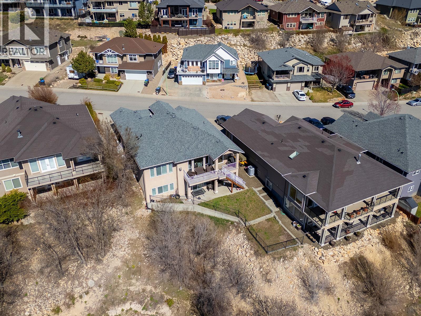 1285 Tanemura Crescent, Kelowna, British Columbia  V1P 1R5 - Photo 9 - 10382842