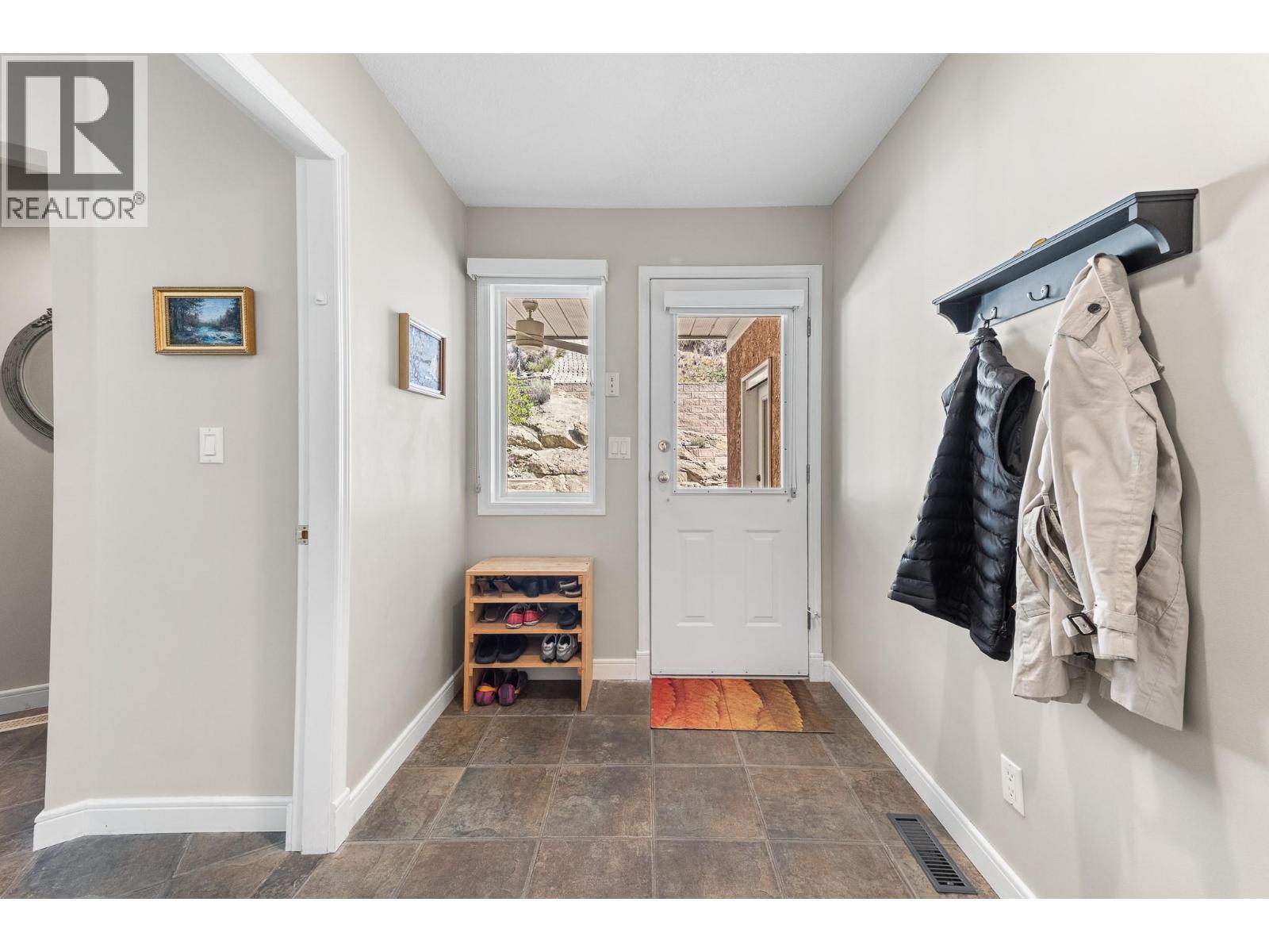 721 Royal Pine Drive, Kelowna, British Columbia  V1Y 9G2 - Photo 34 - 10382736