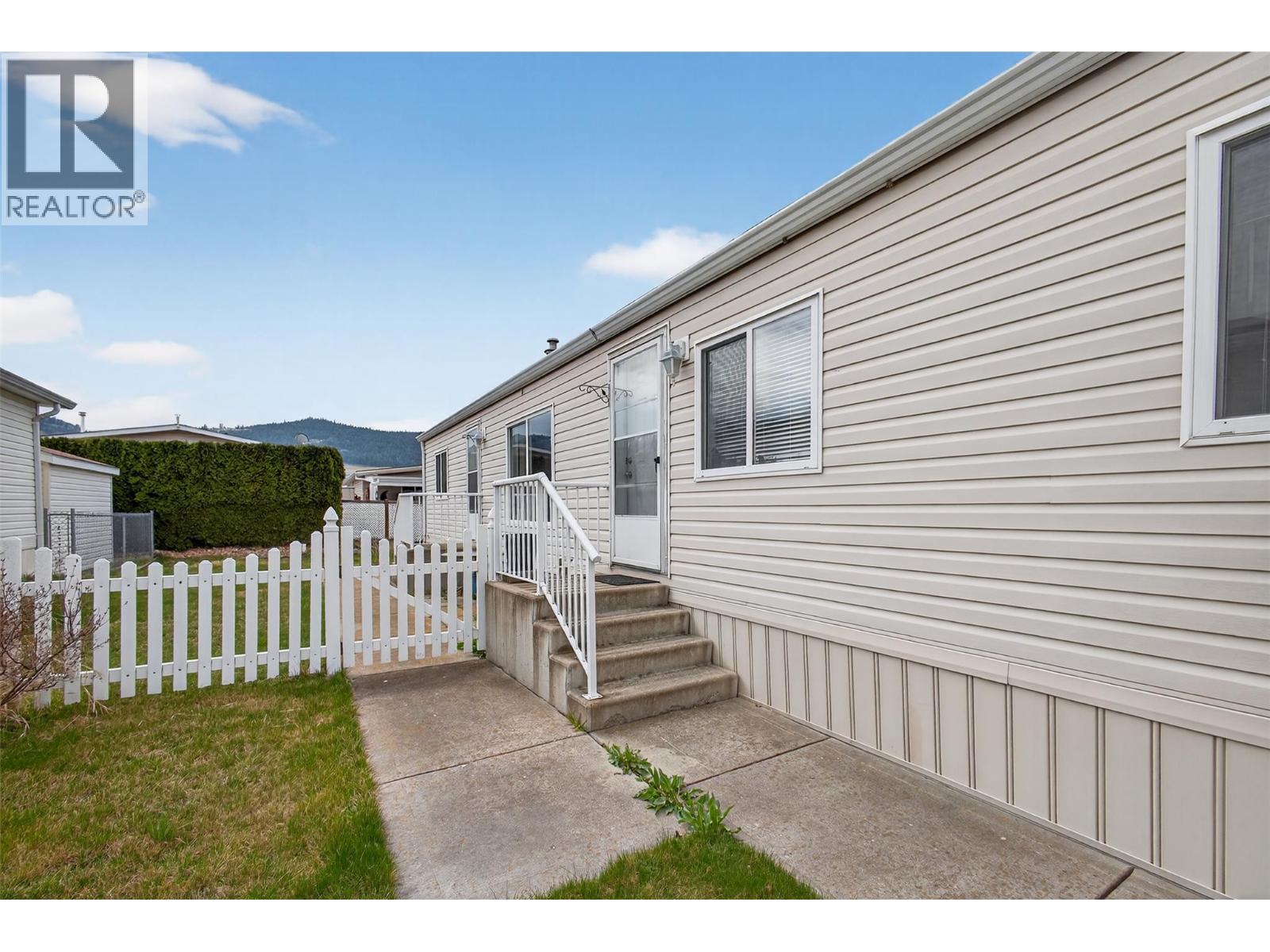 6688 Tronson Road Unit# 29, Vernon, British Columbia  V1H 1R9 - Photo 3 - 10382485