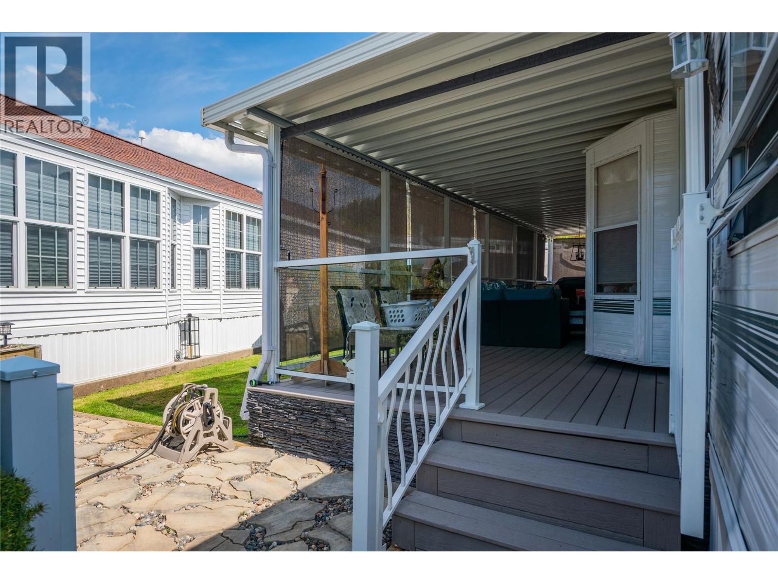 1835 Bakery Frontage Road Unit# 95, Christina Lake, British Columbia  V0H 1E2 - Photo 3 - 10382989