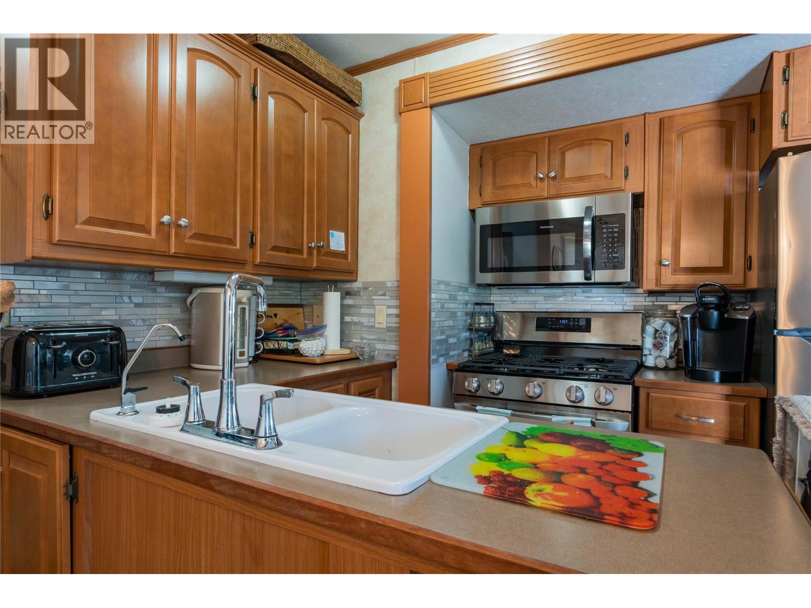 1835 Bakery Frontage Road Unit# 95, Christina Lake, British Columbia  V0H 1E2 - Photo 9 - 10382989