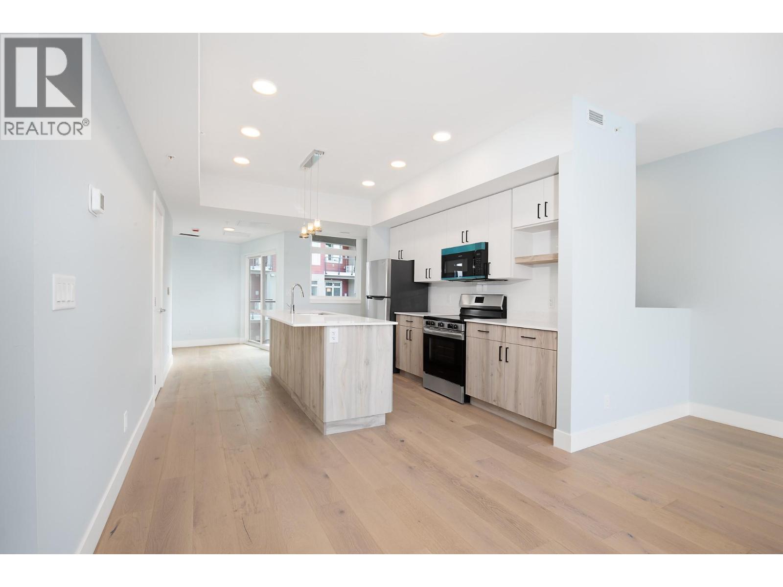 215 Royal Avenue Unit# 402, Kamloops, British Columbia  V2H 1T7 - Photo 5 - 10382493