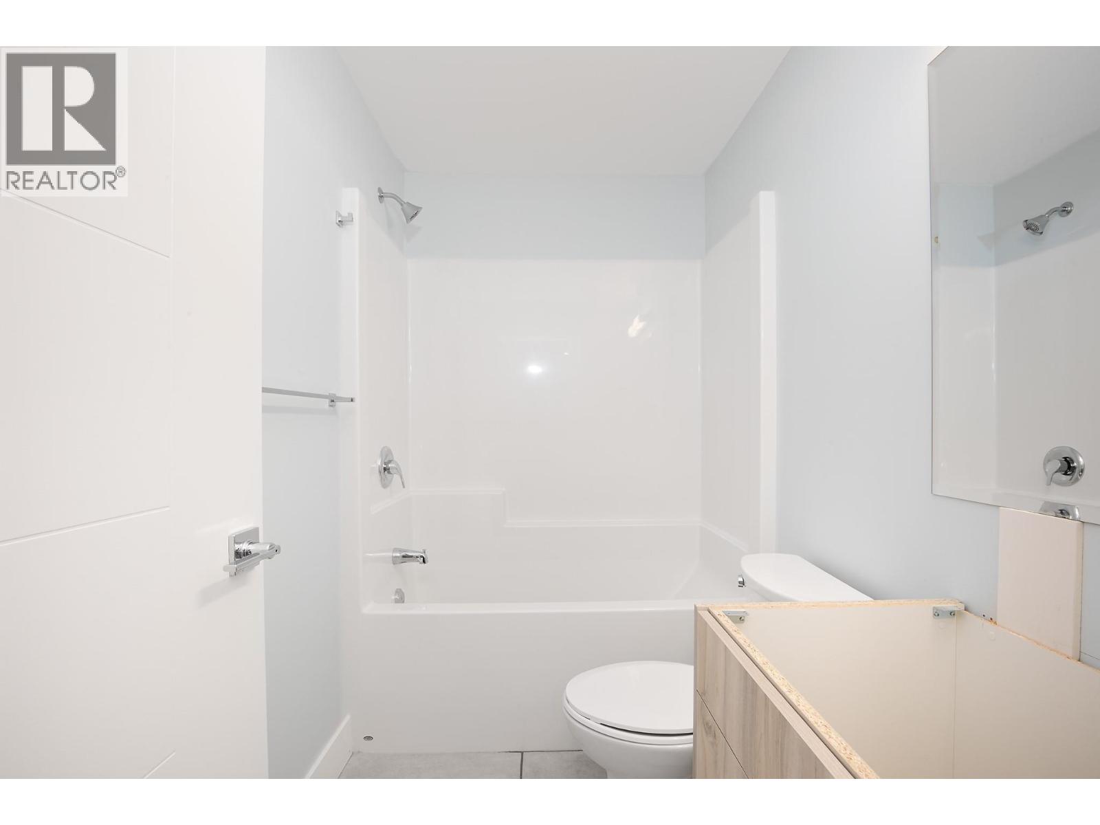 215 Royal Avenue Unit# 305, Kamloops, British Columbia  V2H 1T7 - Photo 10 - 10382487