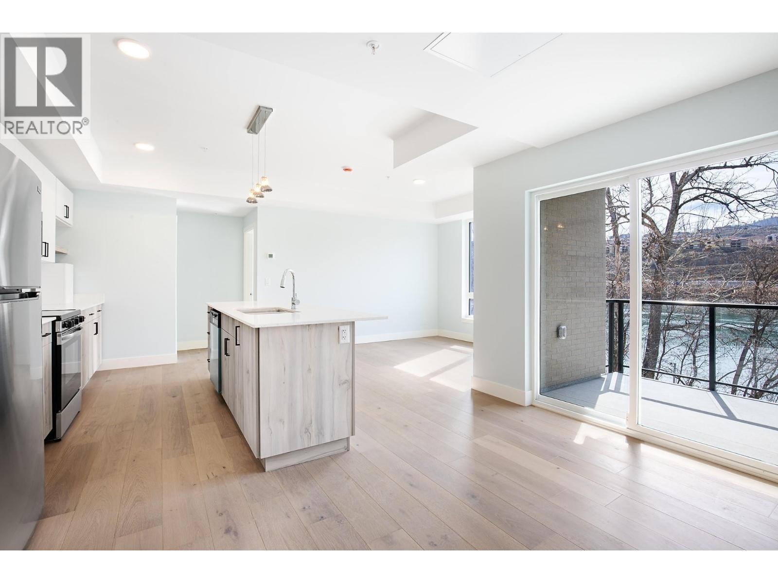 215 Royal Avenue Unit# 204, Kamloops, British Columbia  V2H 1T7 - Photo 4 - 10382484