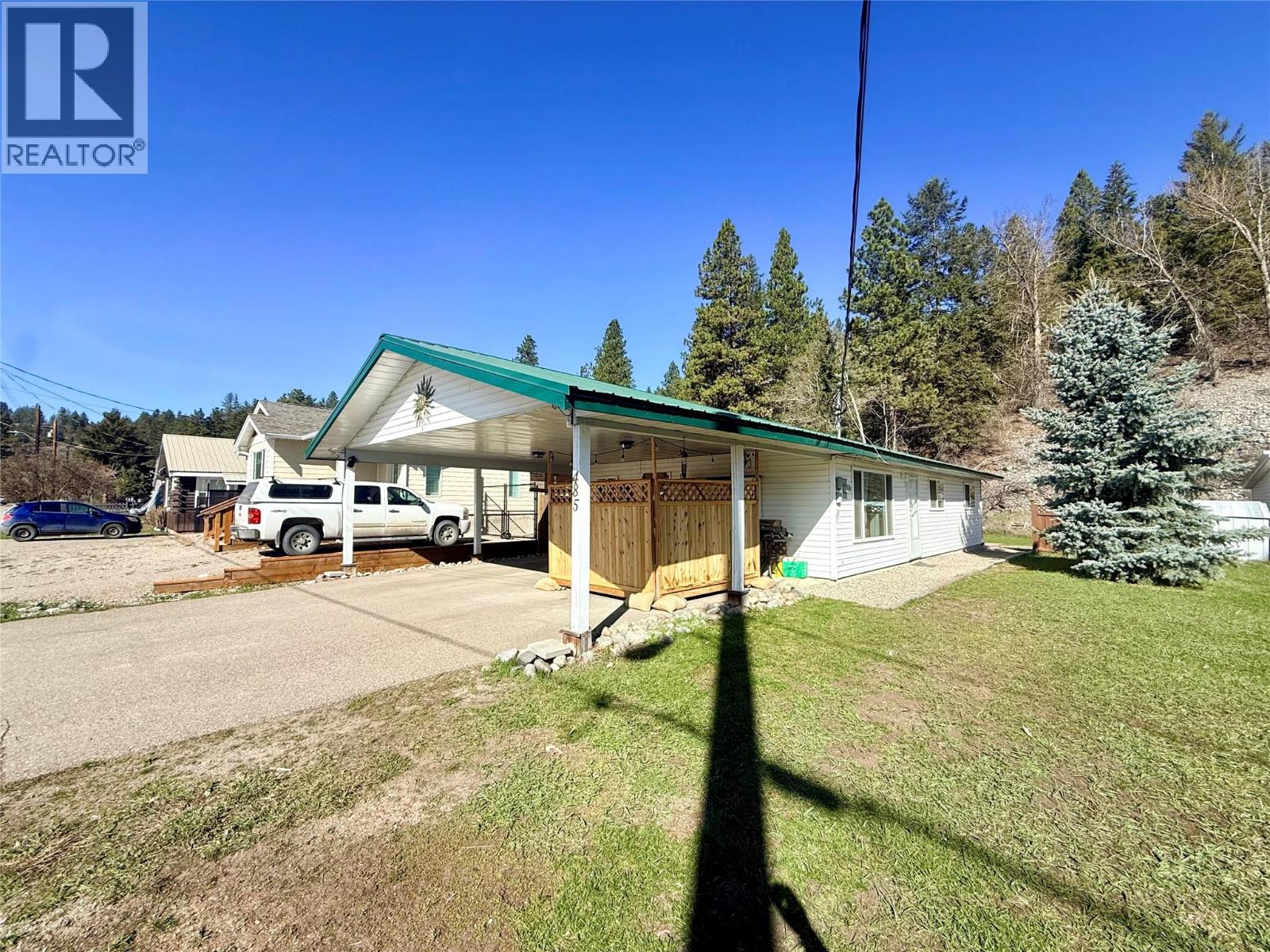 485 Auburn Crescent, Princeton, British Columbia  V0X 1W0 - Photo 2 - 10382407