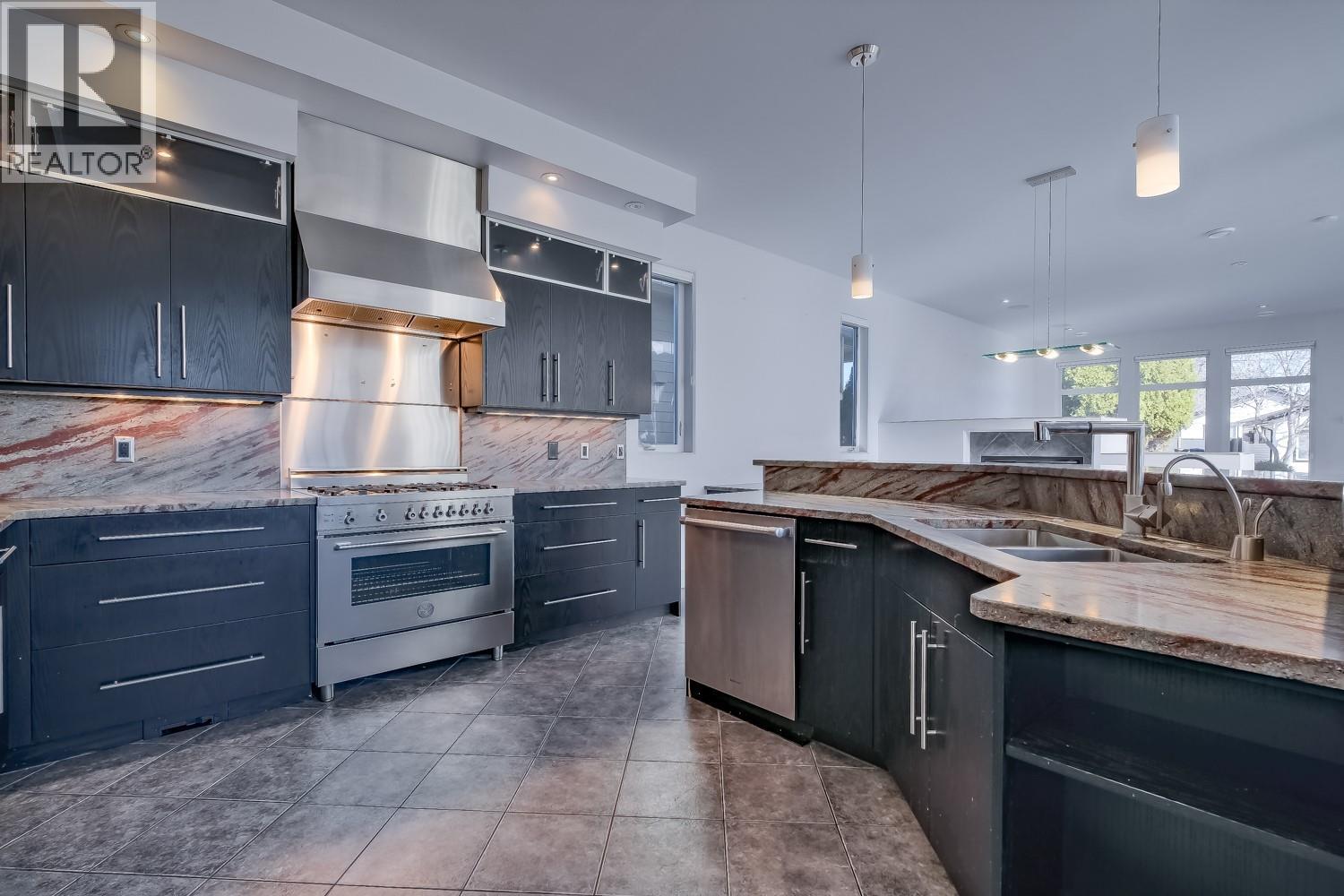 839 Manhattan Drive, Kelowna, British Columbia  V1Y 1H6 - Photo 7 - 10382994