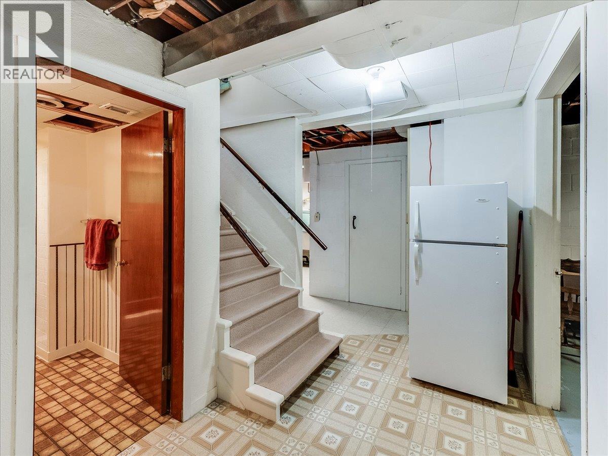 3409 Marigold Drive, Trail, British Columbia  V1R 2X7 - Photo 23 - 10382978