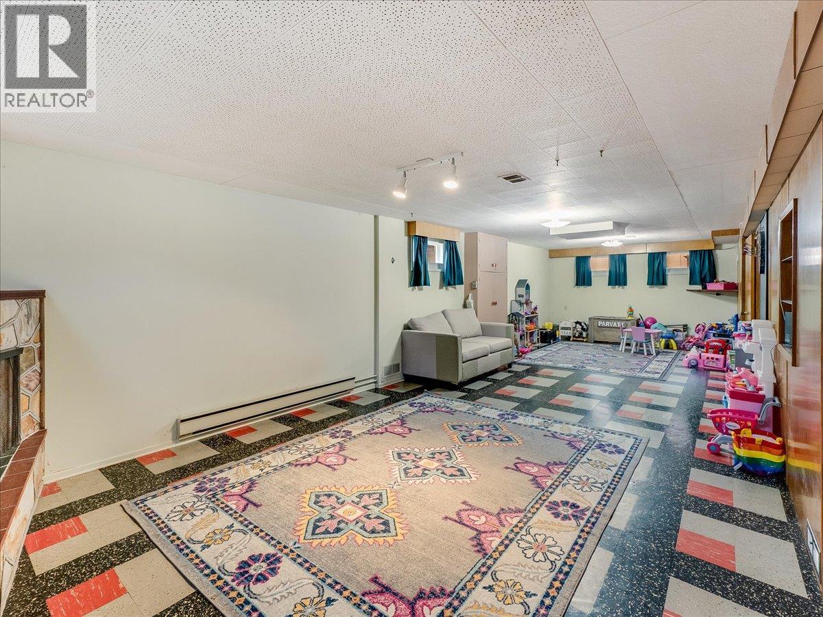 3409 Marigold Drive, Trail, British Columbia  V1R 2X7 - Photo 25 - 10382978