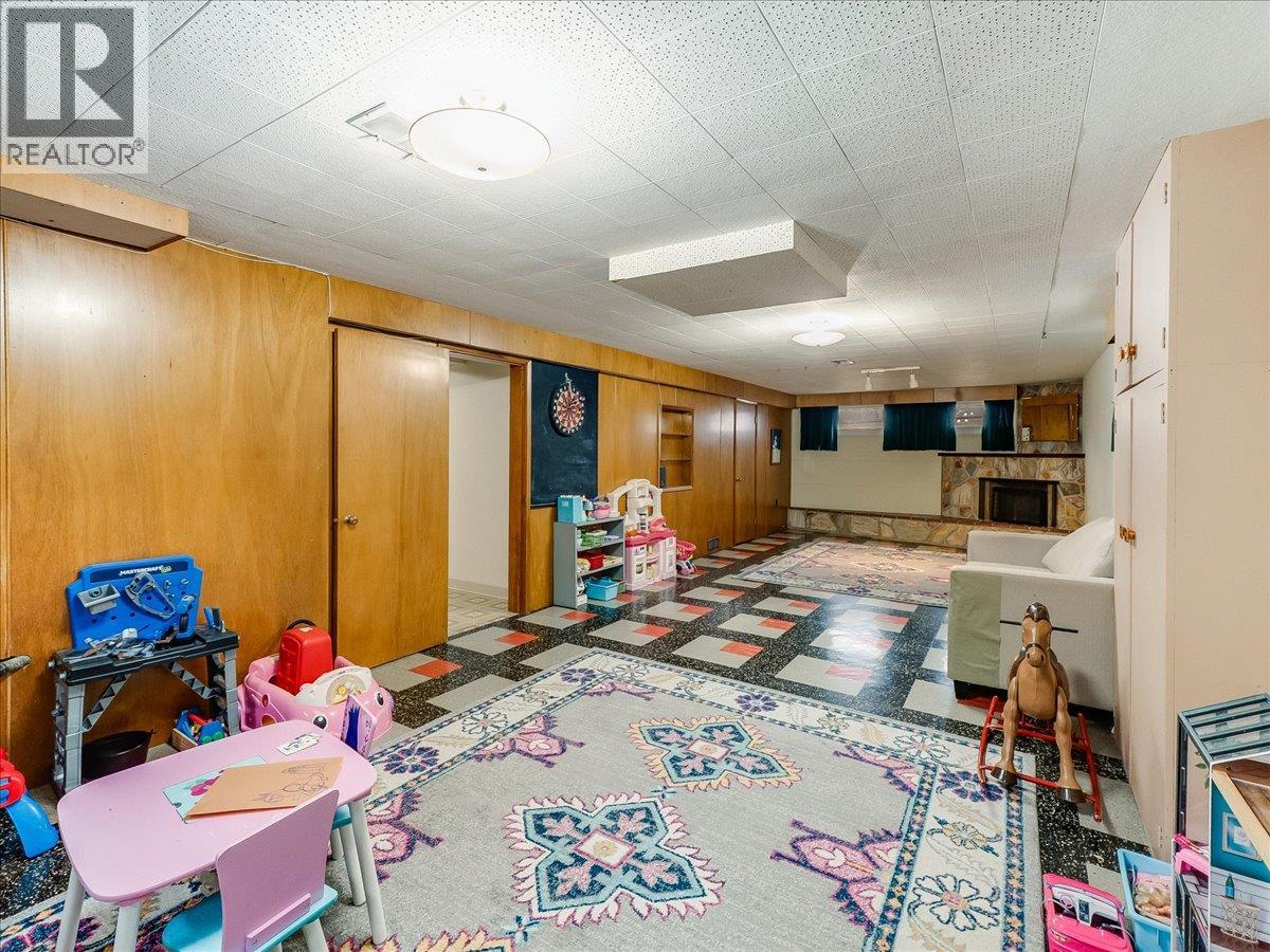 3409 Marigold Drive, Trail, British Columbia  V1R 2X7 - Photo 27 - 10382978