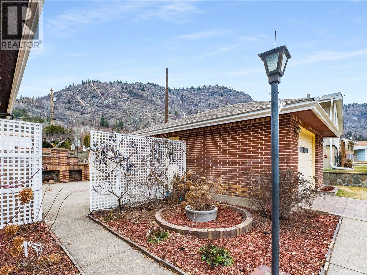 3409 Marigold Drive, Trail, British Columbia  V1R 2X7 - Photo 35 - 10382978