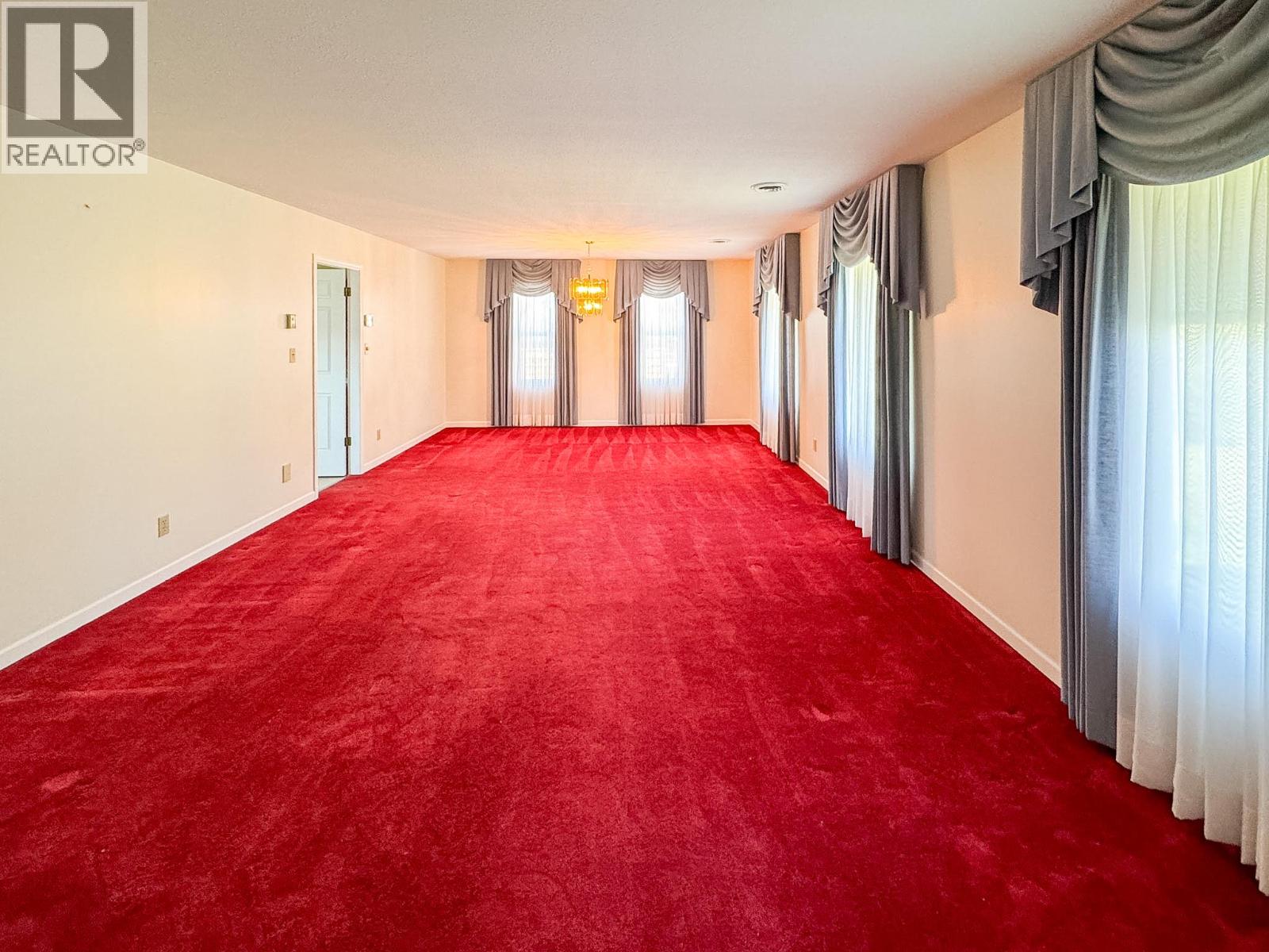 3826 33rd Street, Osoyoos, British Columbia  V0H 1V6 - Photo 7 - 10382856