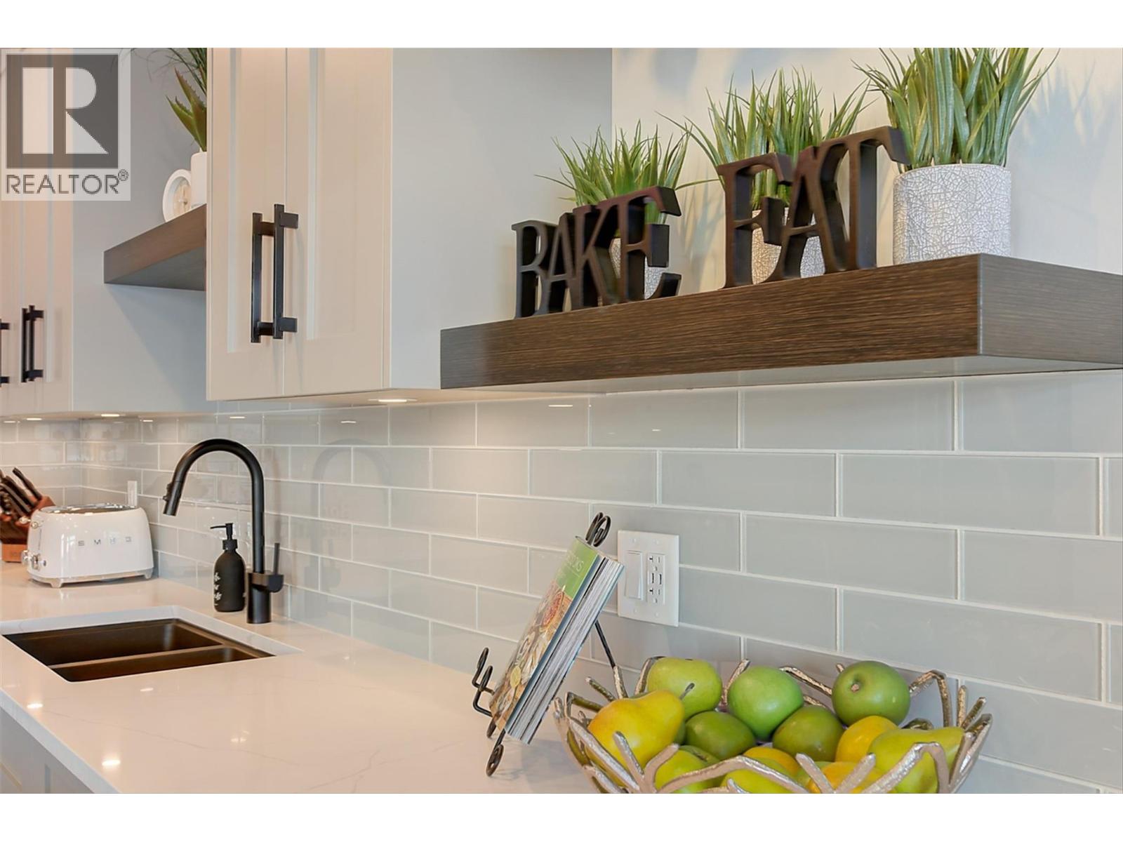 5991 Princess Street, Peachland, British Columbia  V0H 1X7 - Photo 21 - 10382532