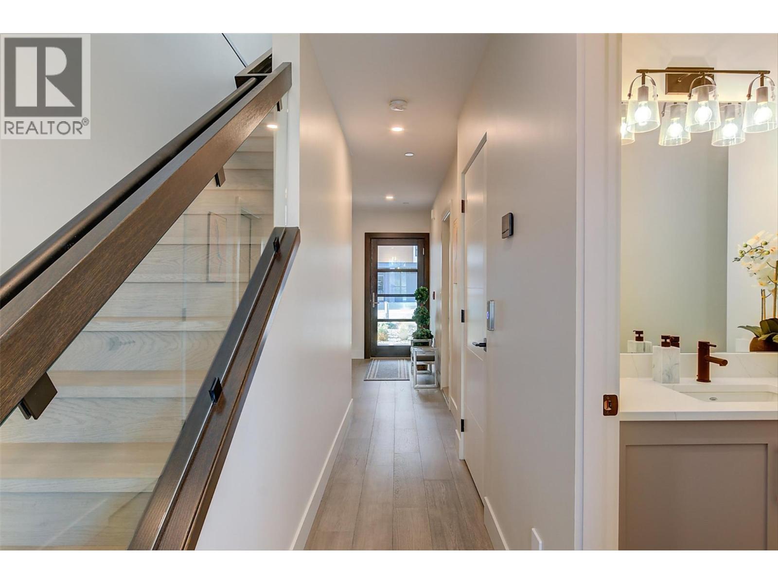 5991 Princess Street, Peachland, British Columbia  V0H 1X7 - Photo 22 - 10382532