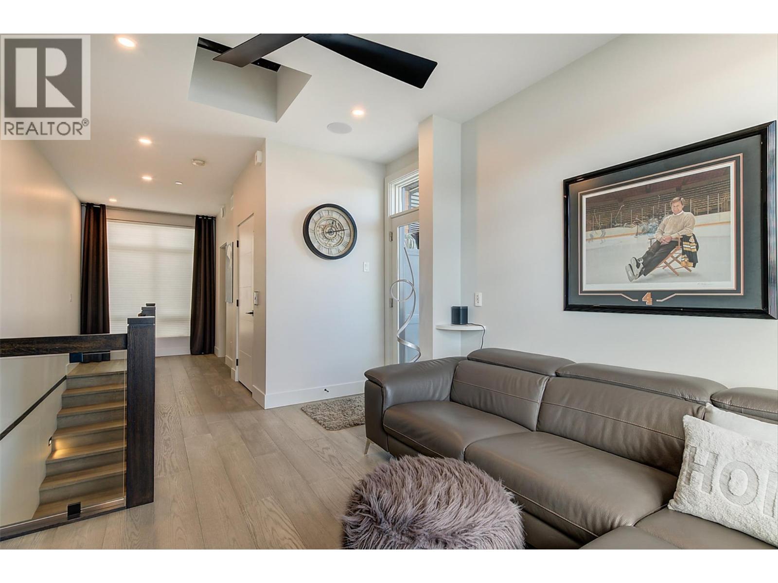 5991 Princess Street, Peachland, British Columbia  V0H 1X7 - Photo 37 - 10382532