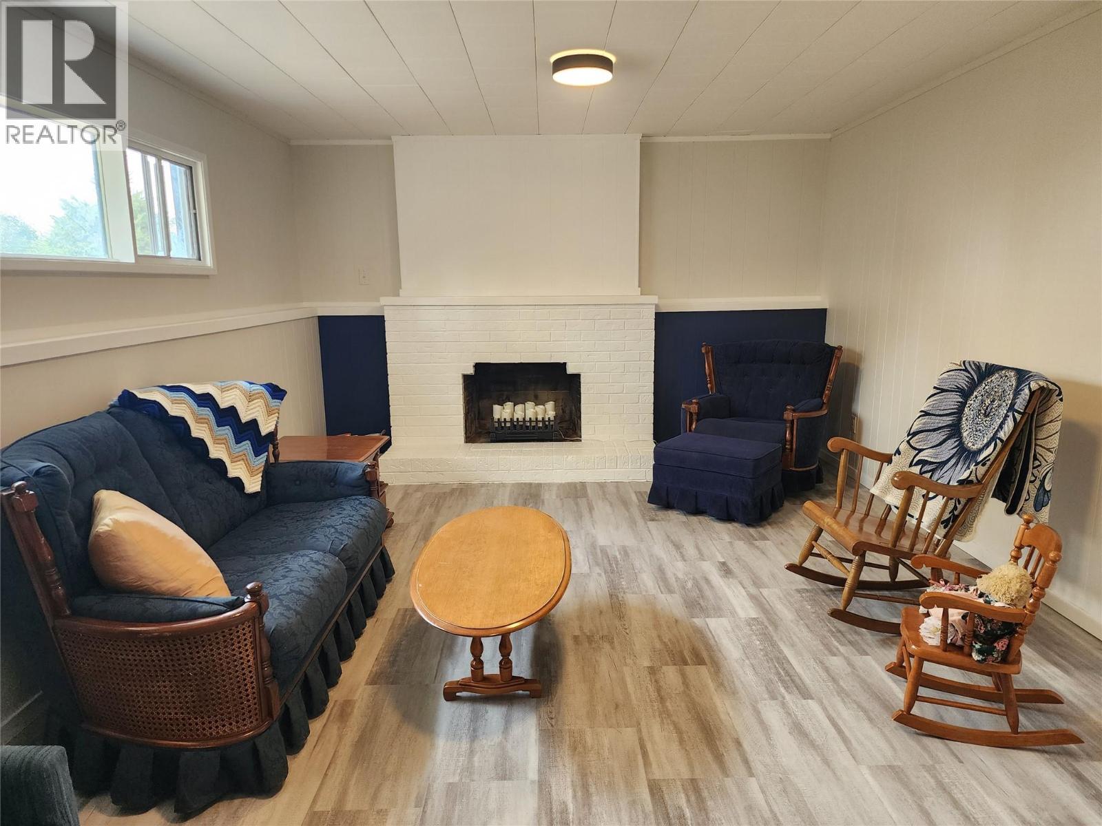 5271 Chasey Road, Celista, British Columbia  V0E 1M6 - Photo 23 - 10382985