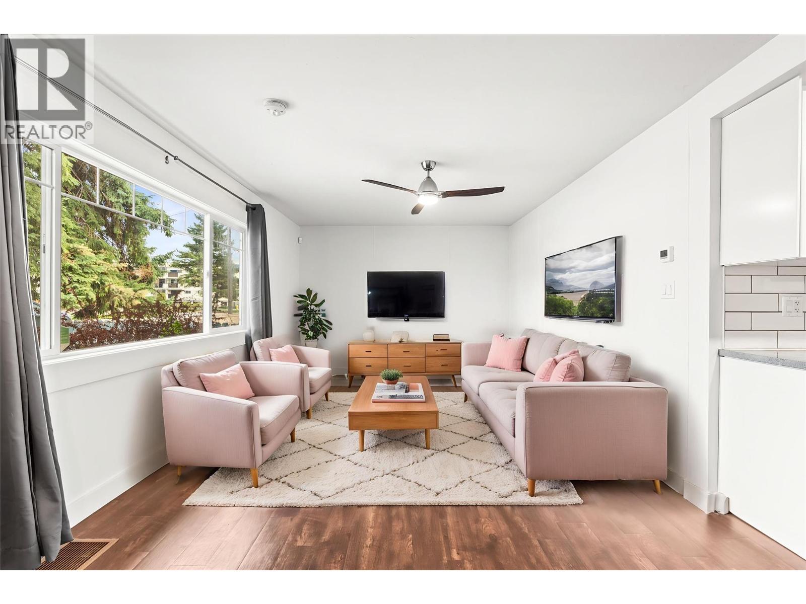 2706 38 Street, Vernon, British Columbia  V1T 6H4 - Photo 8 - 10382905