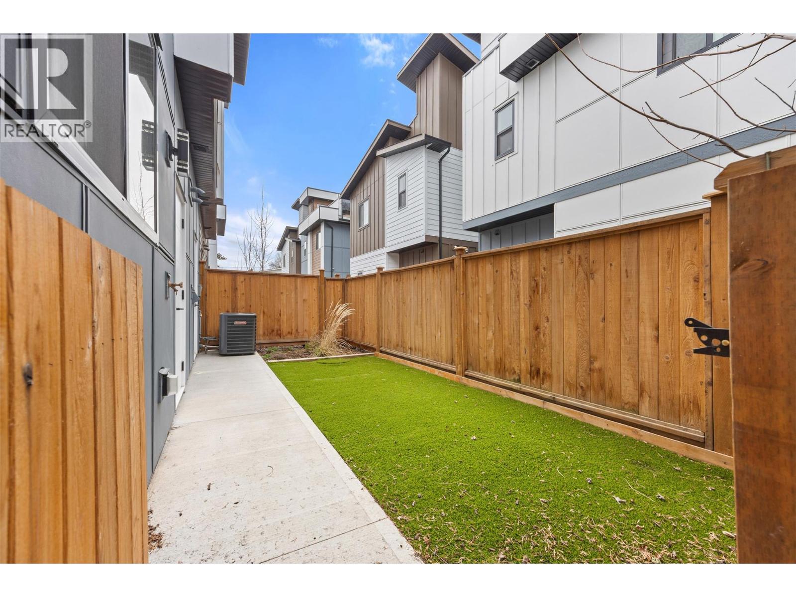 2165 Aberdeen Street, Kelowna, British Columbia  V4B 1Z8 - Photo 24 - 10382766