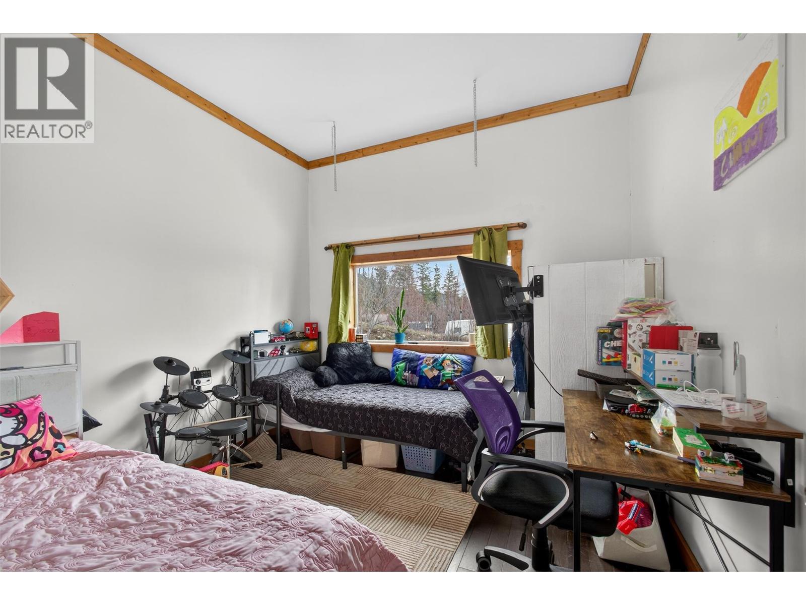 754 Wood Road, Kelowna, British Columbia  V1Z 3V6 - Photo 11 - 10382495