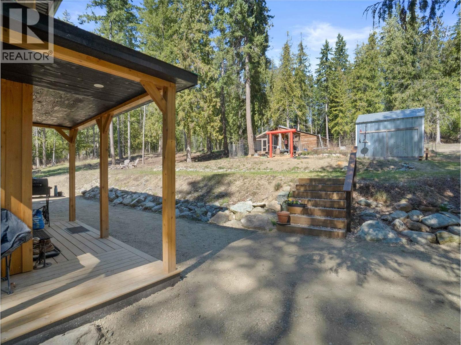 4090 Camille Road, Eagle Bay, British Columbia  V0E 1T0 - Photo 37 - 10382986