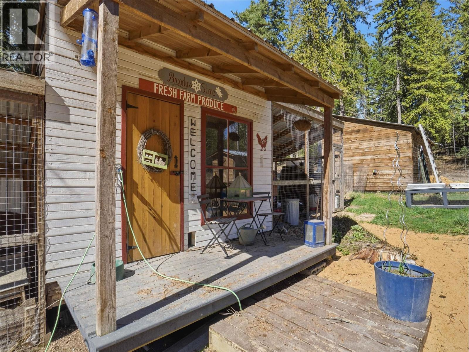 4090 Camille Road, Eagle Bay, British Columbia  V0E 1T0 - Photo 45 - 10382986