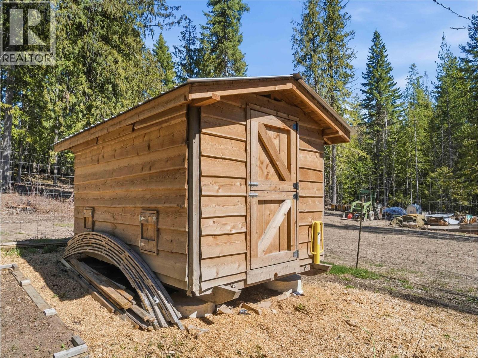 4090 Camille Road, Eagle Bay, British Columbia  V0E 1T0 - Photo 47 - 10382986