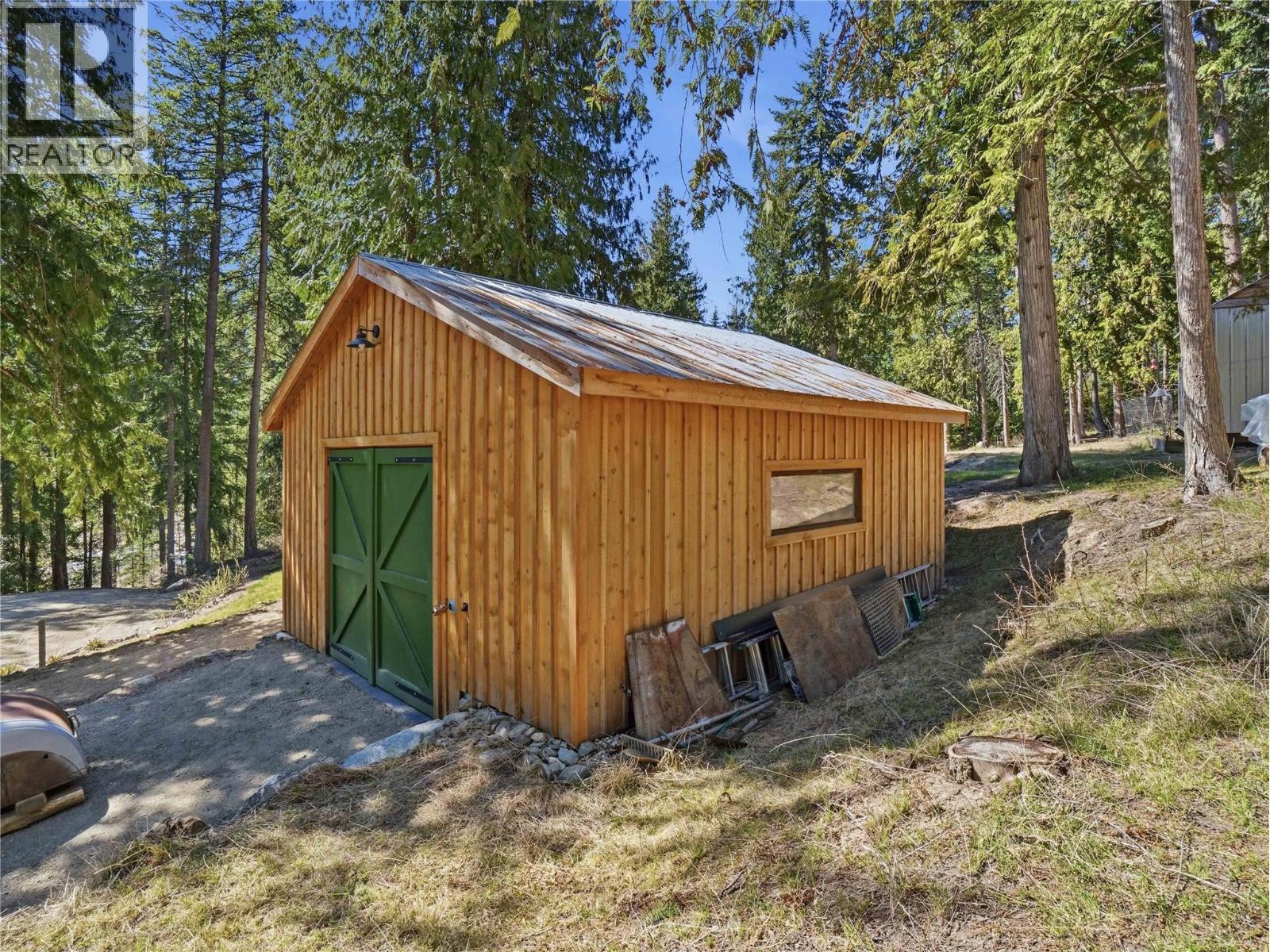 4090 Camille Road, Eagle Bay, British Columbia  V0E 1T0 - Photo 51 - 10382986