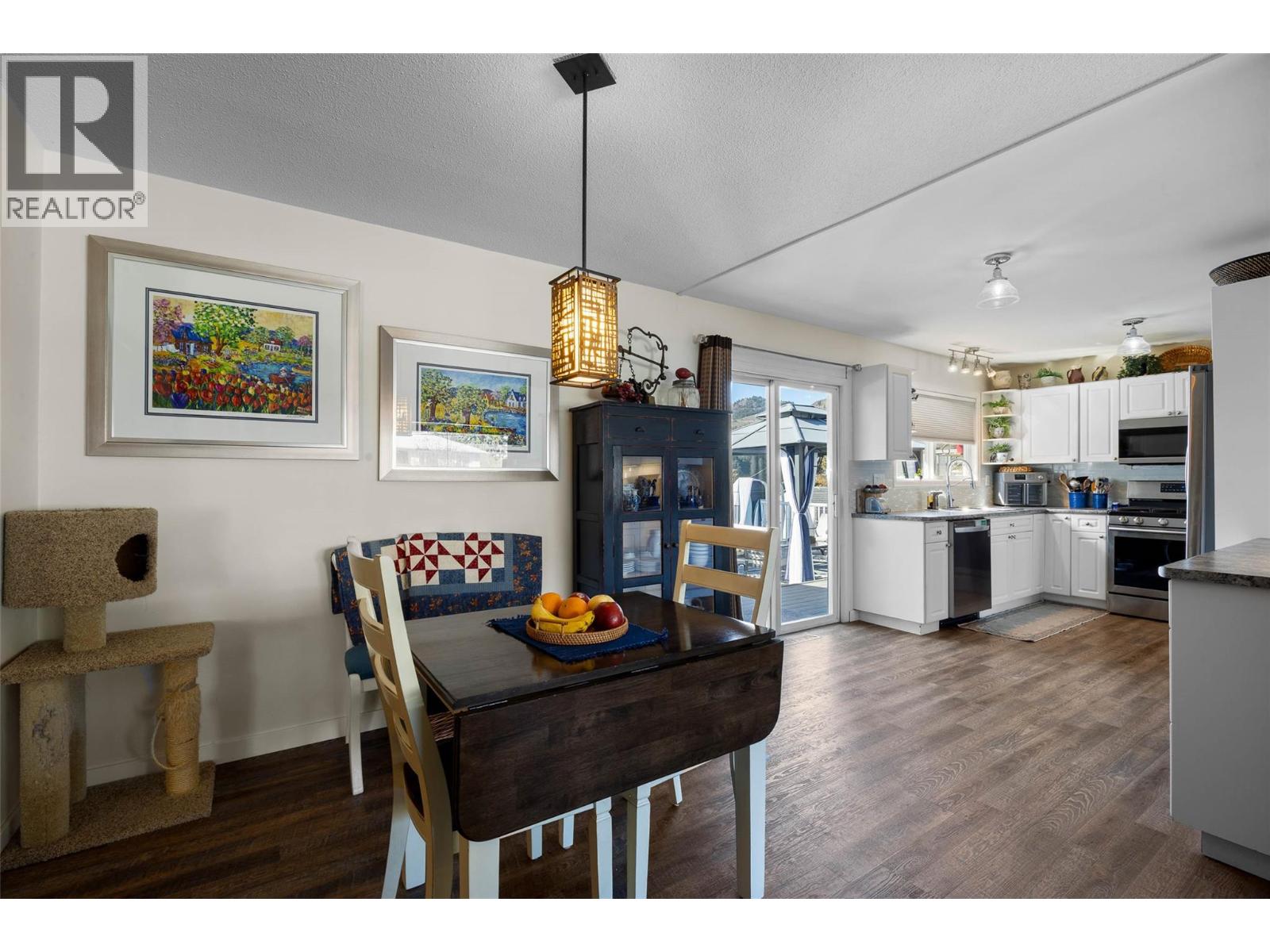 841 Sicamore Drive, Kamloops, British Columbia  V2B 6S1 - Photo 14 - 10382873