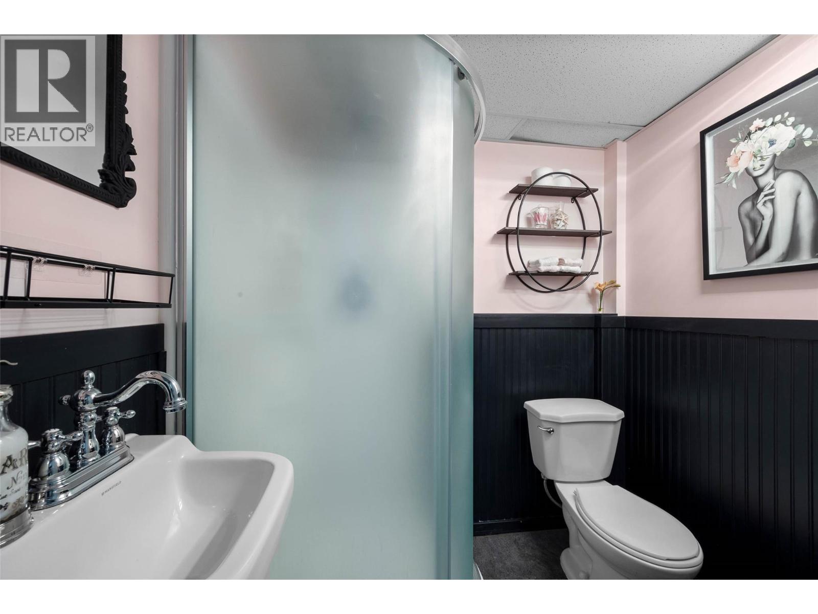 841 Sicamore Drive, Kamloops, British Columbia  V2B 6S1 - Photo 33 - 10382873