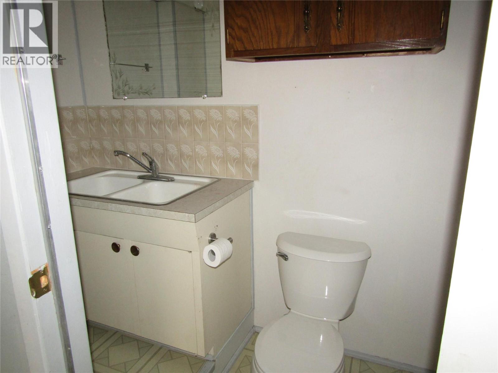 7643 21st Street, Grand Forks, British Columbia  V0H 1H2 - Photo 26 - 10382624