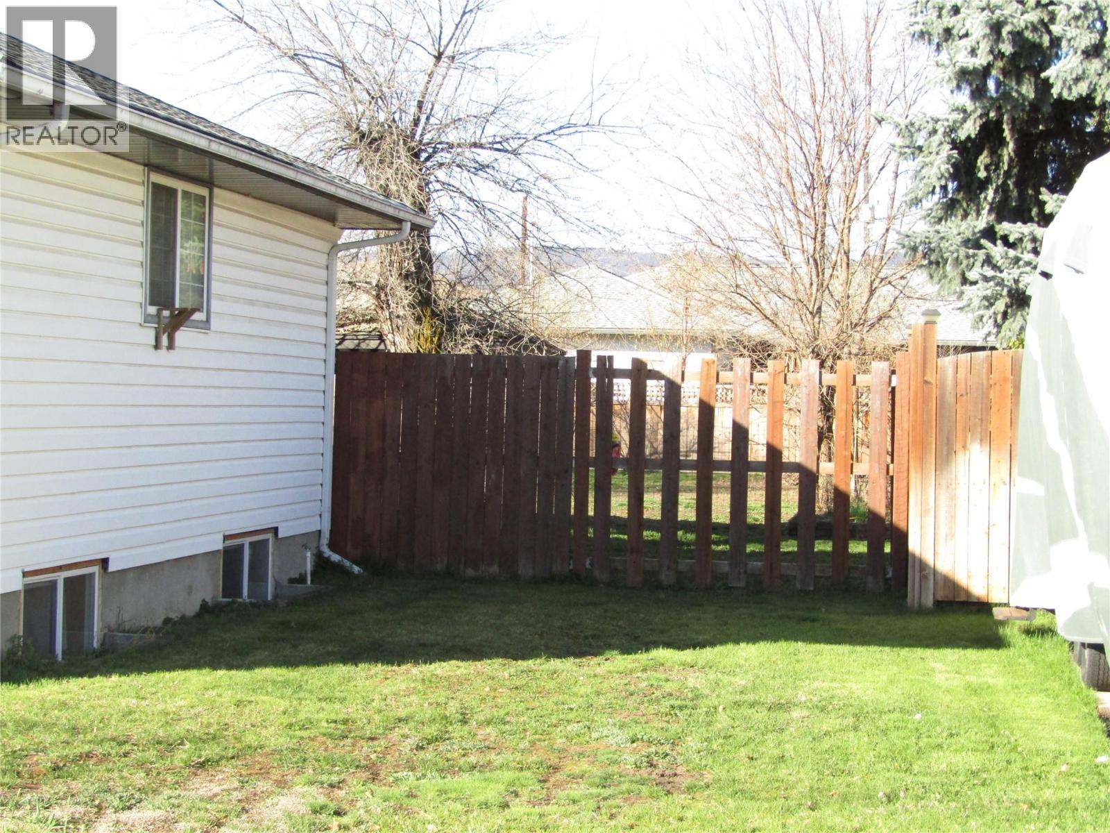 7643 21st Street, Grand Forks, British Columbia  V0H 1H2 - Photo 36 - 10382624