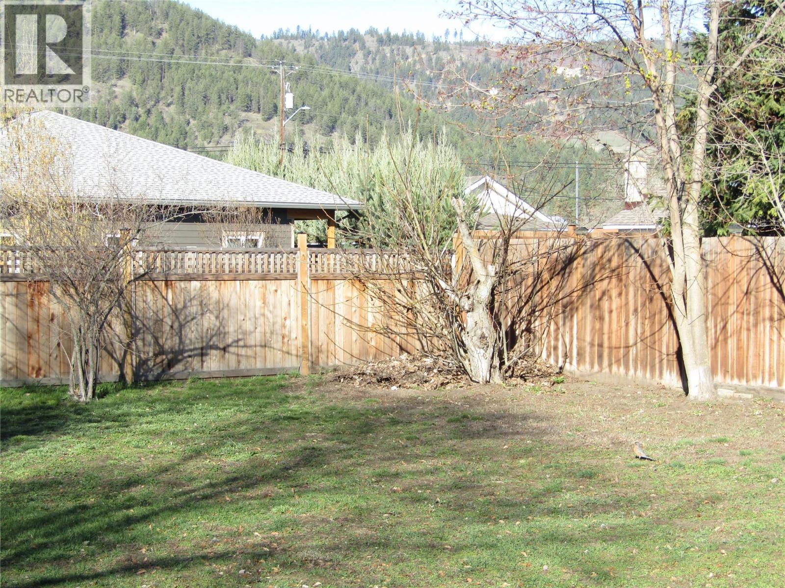 7643 21st Street, Grand Forks, British Columbia  V0H 1H2 - Photo 37 - 10382624