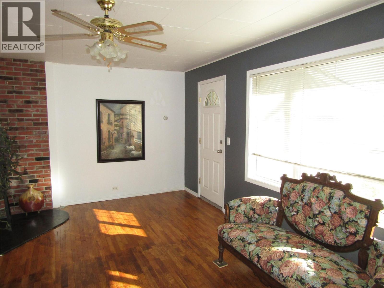 7643 21st Street, Grand Forks, British Columbia  V0H 1H2 - Photo 5 - 10382624