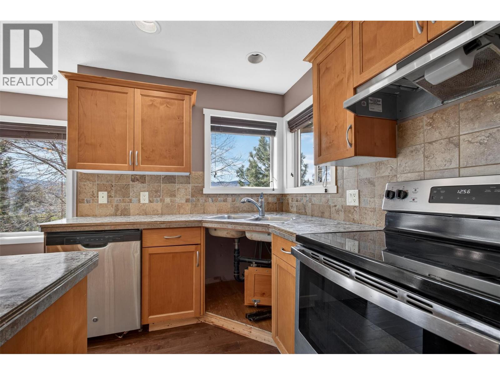 10346 Copper Hill Place, Lake Country, British Columbia  V4V 2P3 - Photo 8 - 10381958