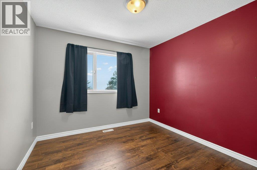 1610 16 Avenue Se, Salmon Arm, British Columbia  V1E 2M7 - Photo 24 - 10382997