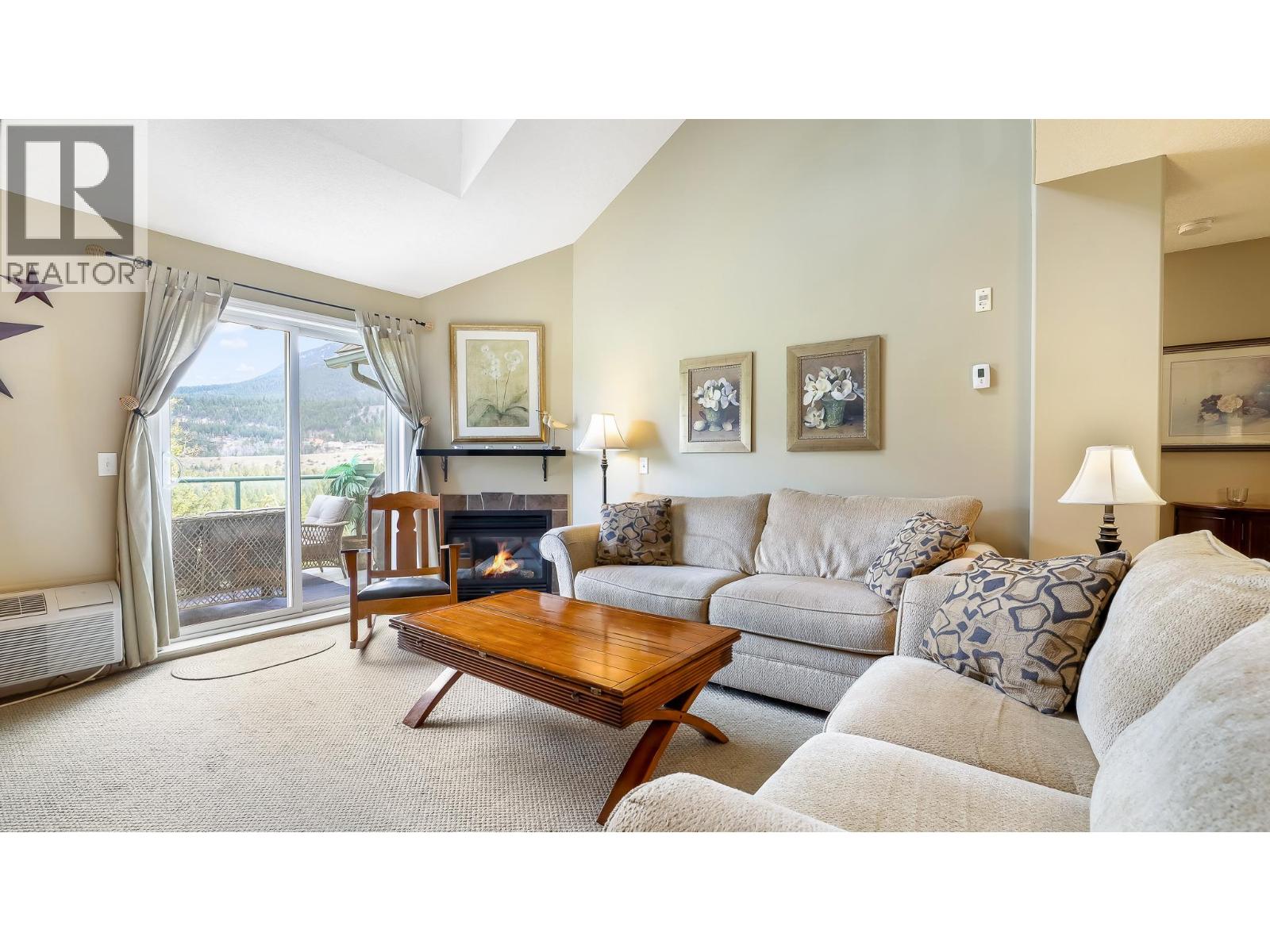 4765 Forsters Landing Road Unit# 314, Radium Hot Springs, British Columbia  V0A 1M0 - Photo 3 - 10382436