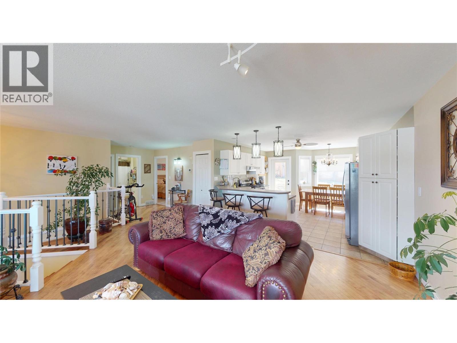 1425 16th Street S, Cranbrook, British Columbia  V1C 6R5 - Photo 7 - 10381678