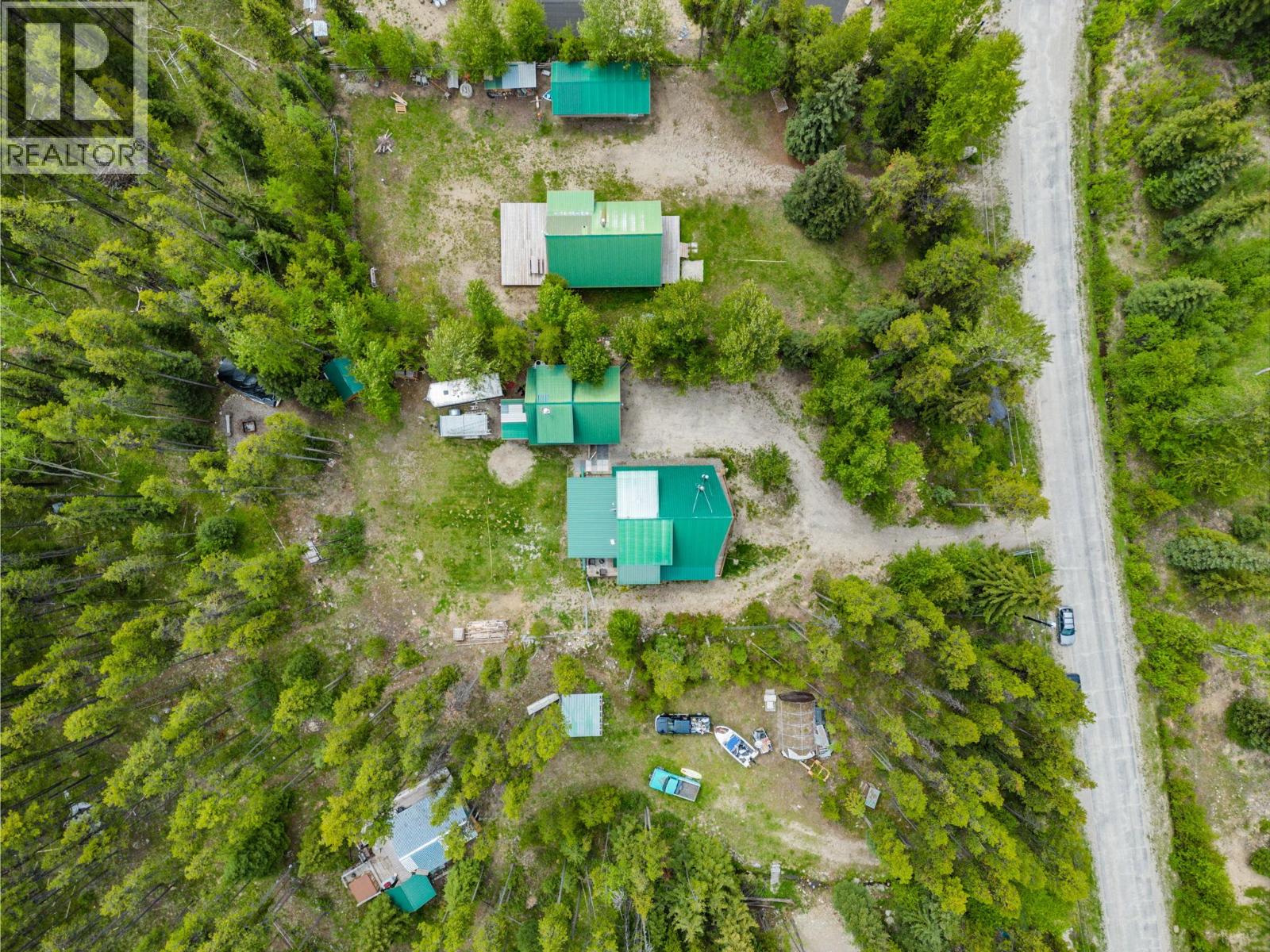 9360 Sunrise Place, Idabel Lake, British Columbia  V1P 1P4 - Photo 11 - 10382998