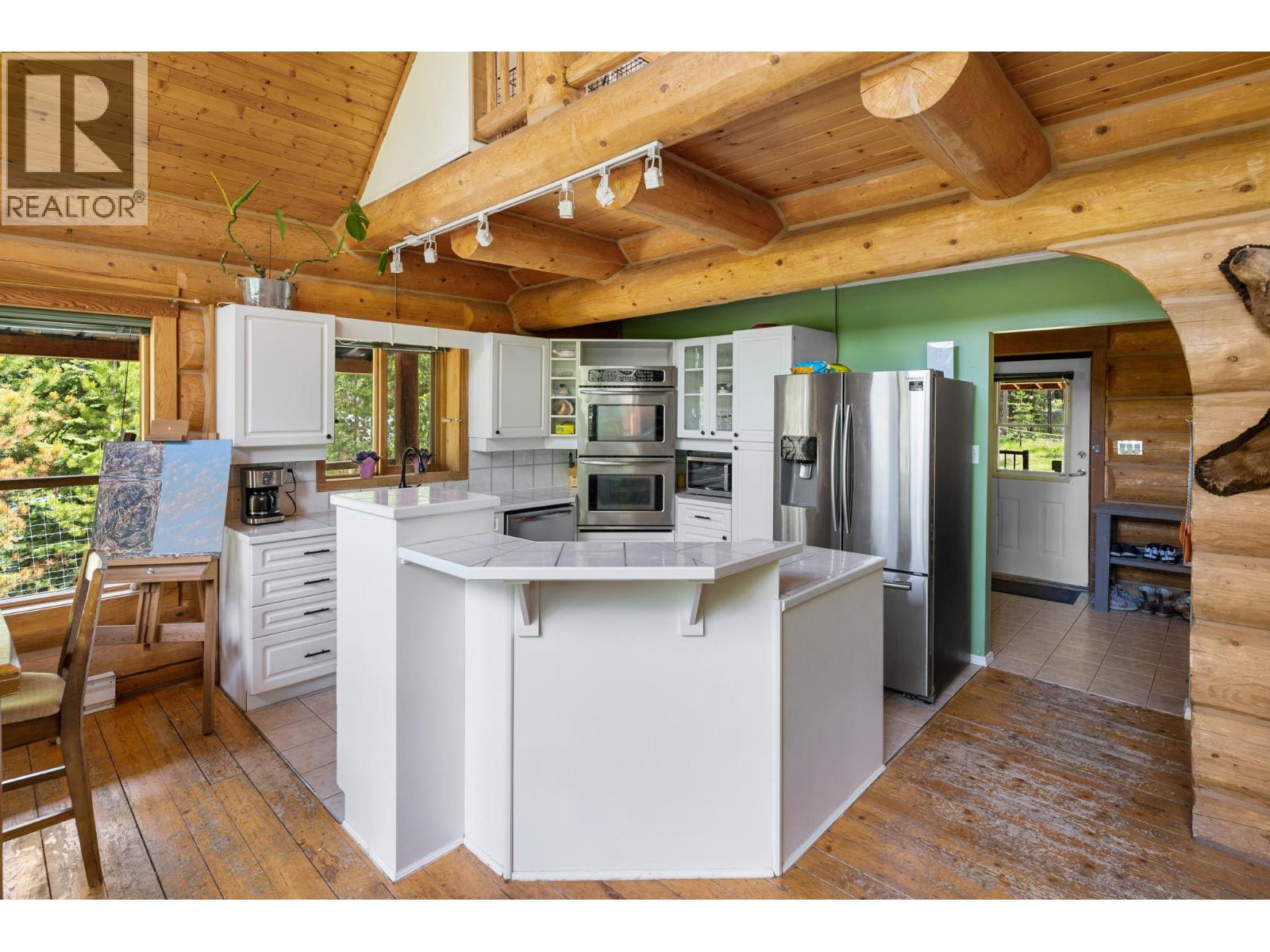 9360 Sunrise Place, Idabel Lake, British Columbia  V1P 1P4 - Photo 19 - 10382998