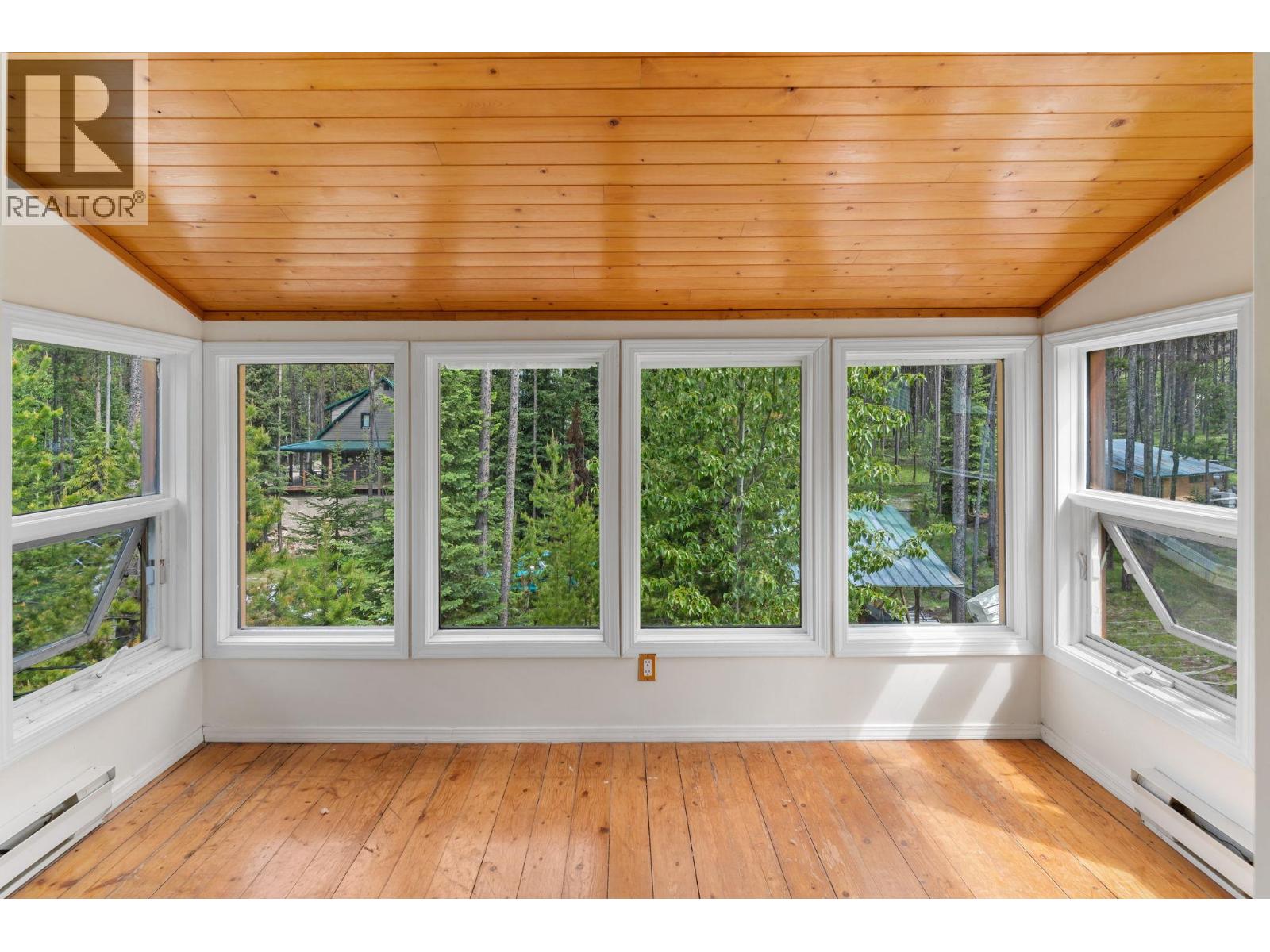 9360 Sunrise Place, Idabel Lake, British Columbia  V1P 1P4 - Photo 27 - 10382998