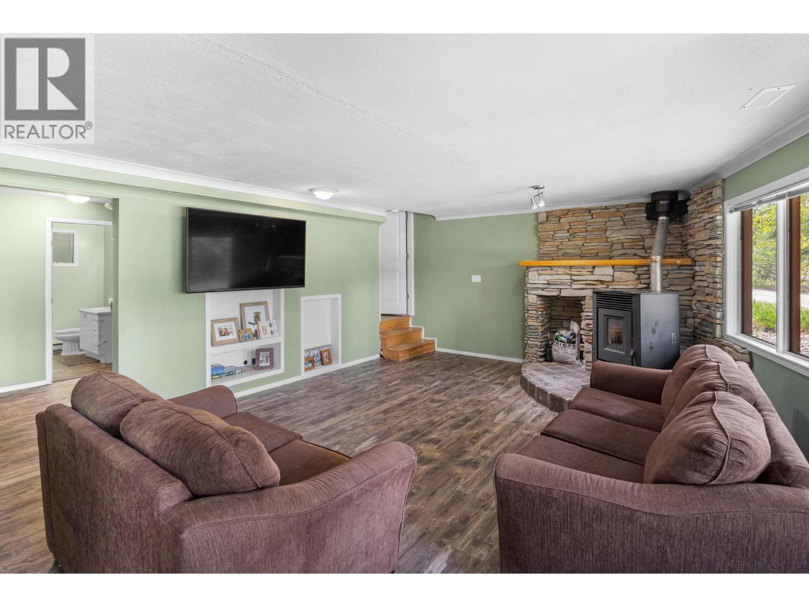 9360 Sunrise Place, Idabel Lake, British Columbia  V1P 1P4 - Photo 31 - 10382998