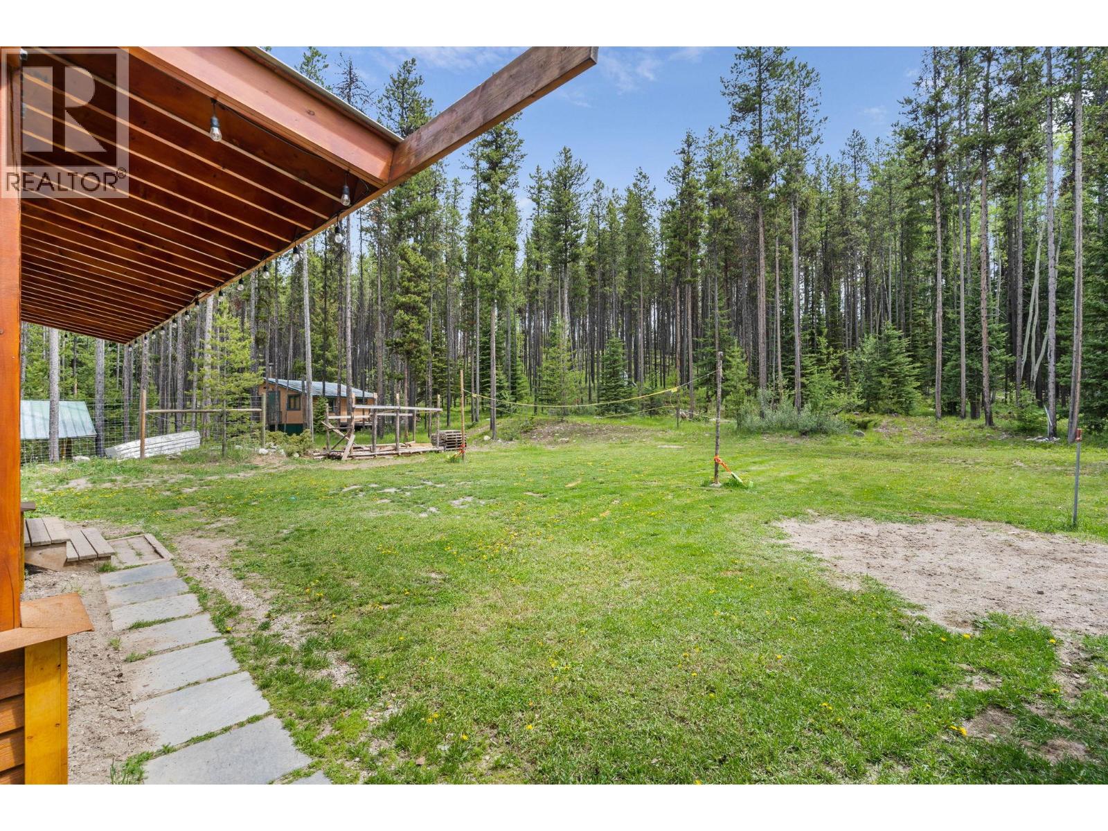9360 Sunrise Place, Idabel Lake, British Columbia  V1P 1P4 - Photo 42 - 10382998