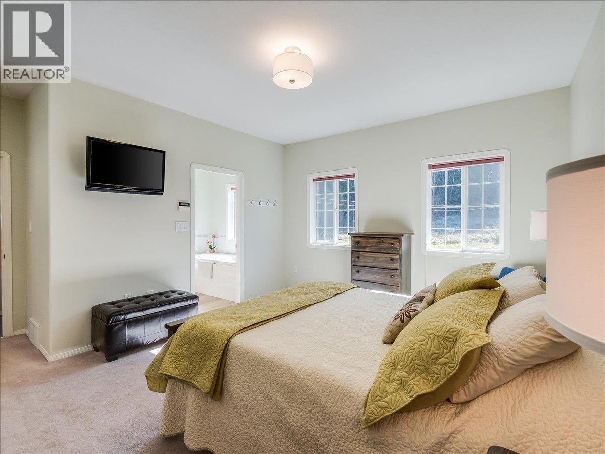 1750 Green Road, Fruitvale, British Columbia  V0G 1L1 - Photo 18 - 10382634