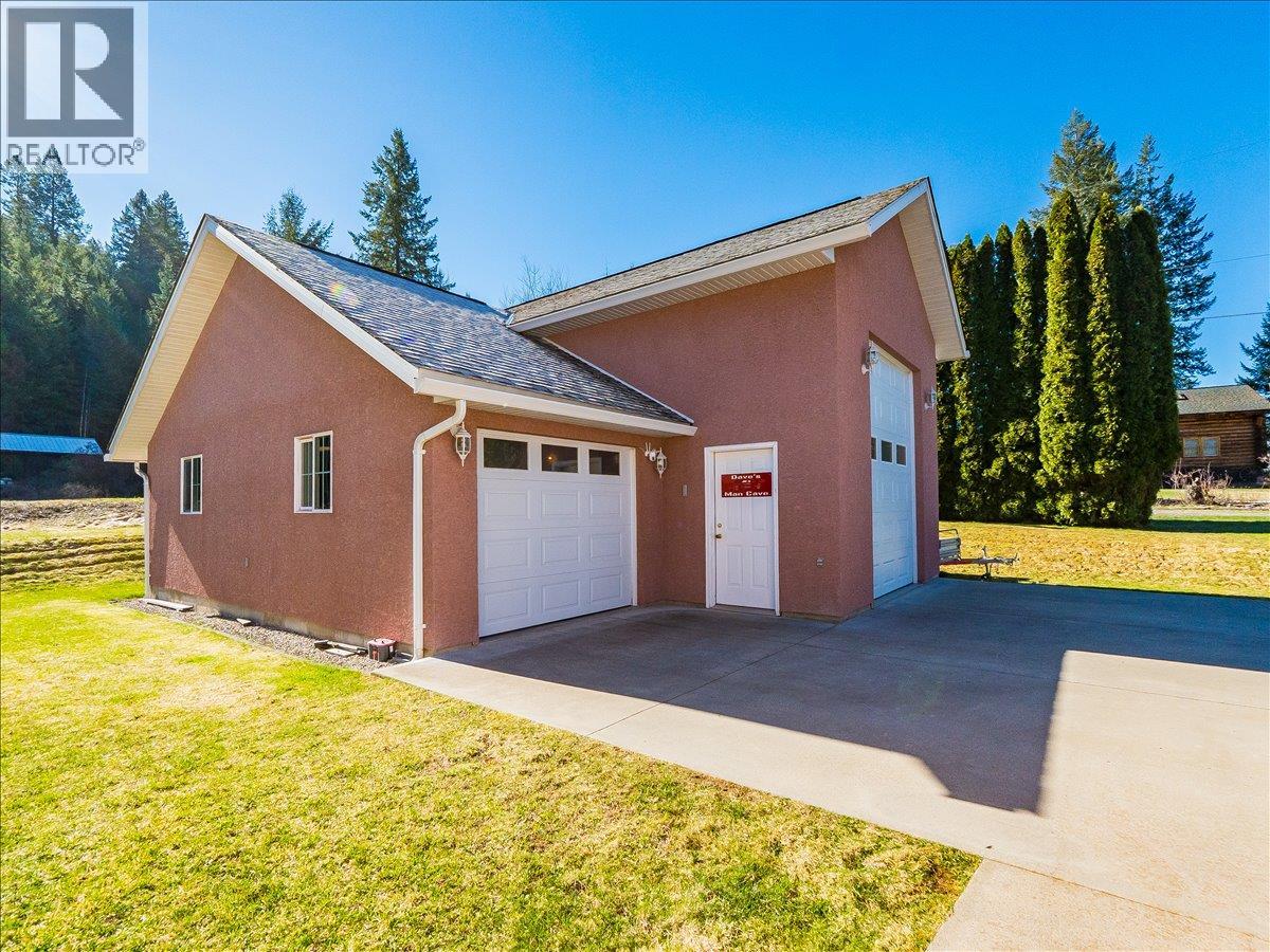 1750 Green Road, Fruitvale, British Columbia  V0G 1L1 - Photo 55 - 10382634